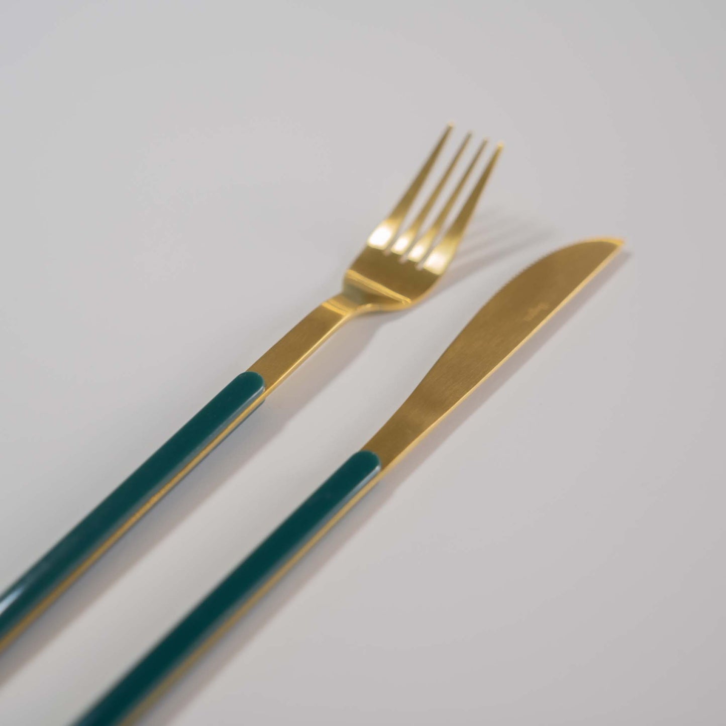 GOLD CHARM DINNER FORK