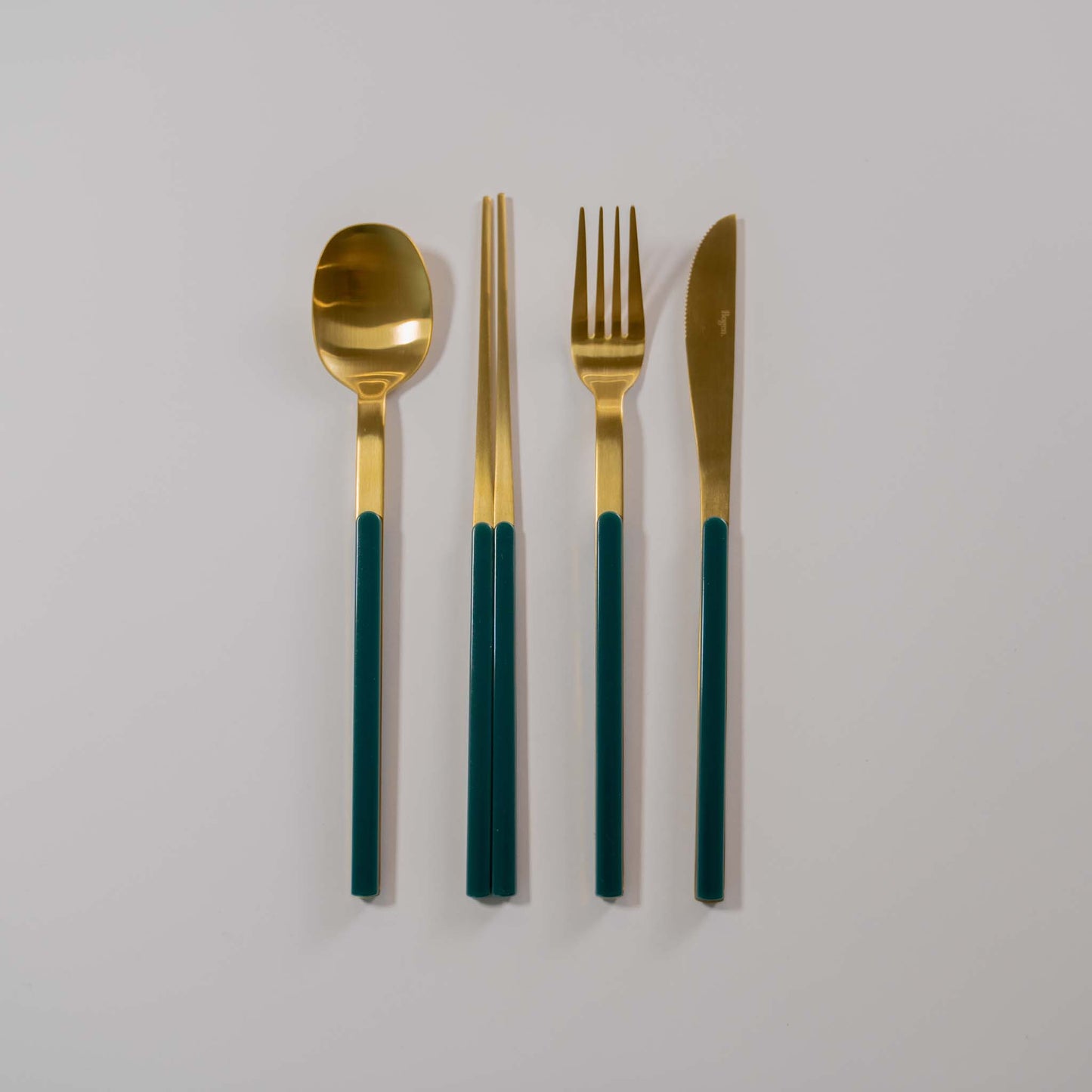 GOLD CHARM DINNER FORK