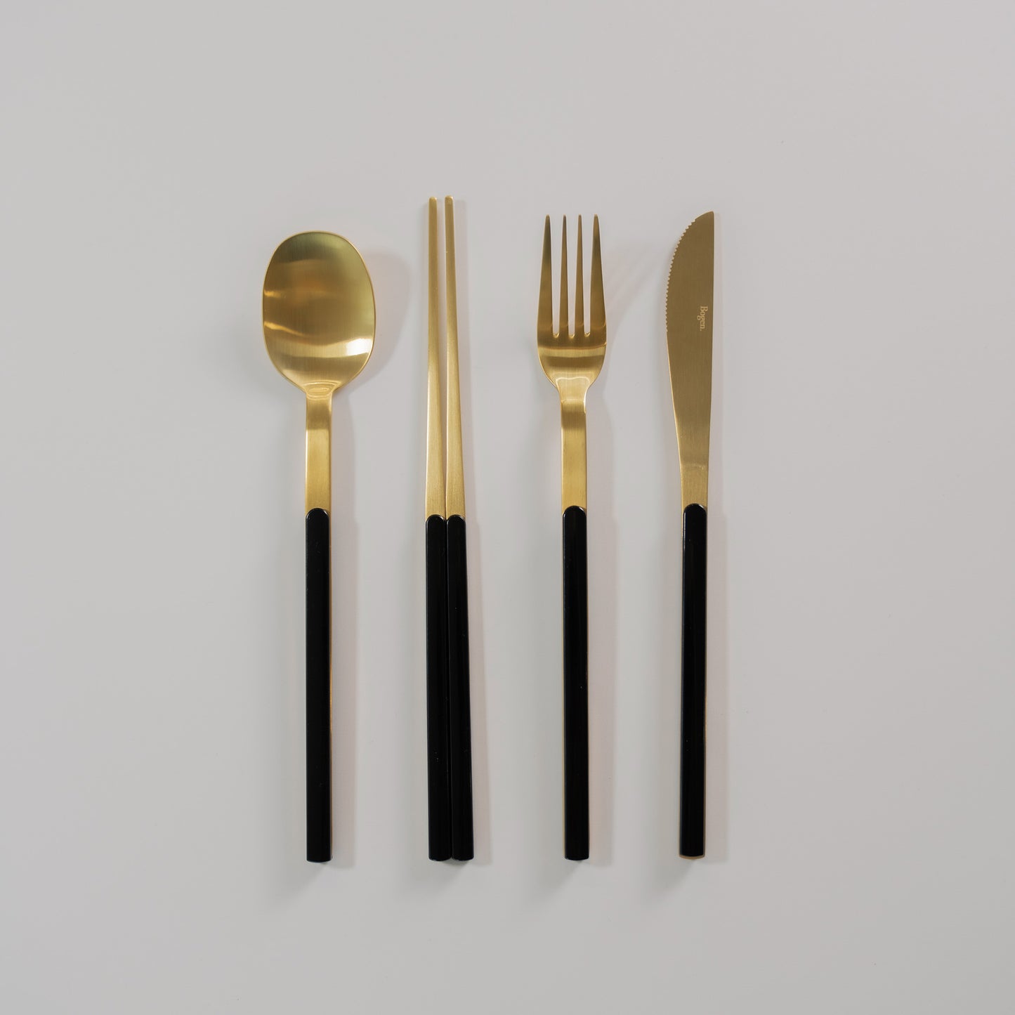 GOLD CHARM DINNER FORK