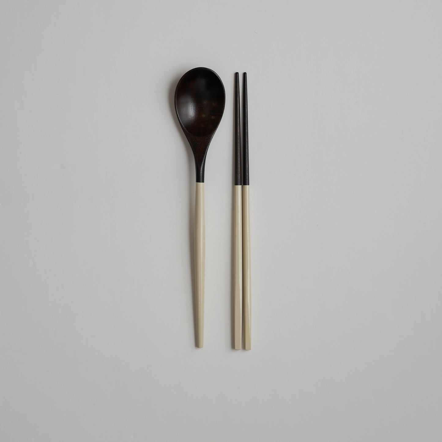 MACARON WOODEN SPOON AND CHOPSTICK SET