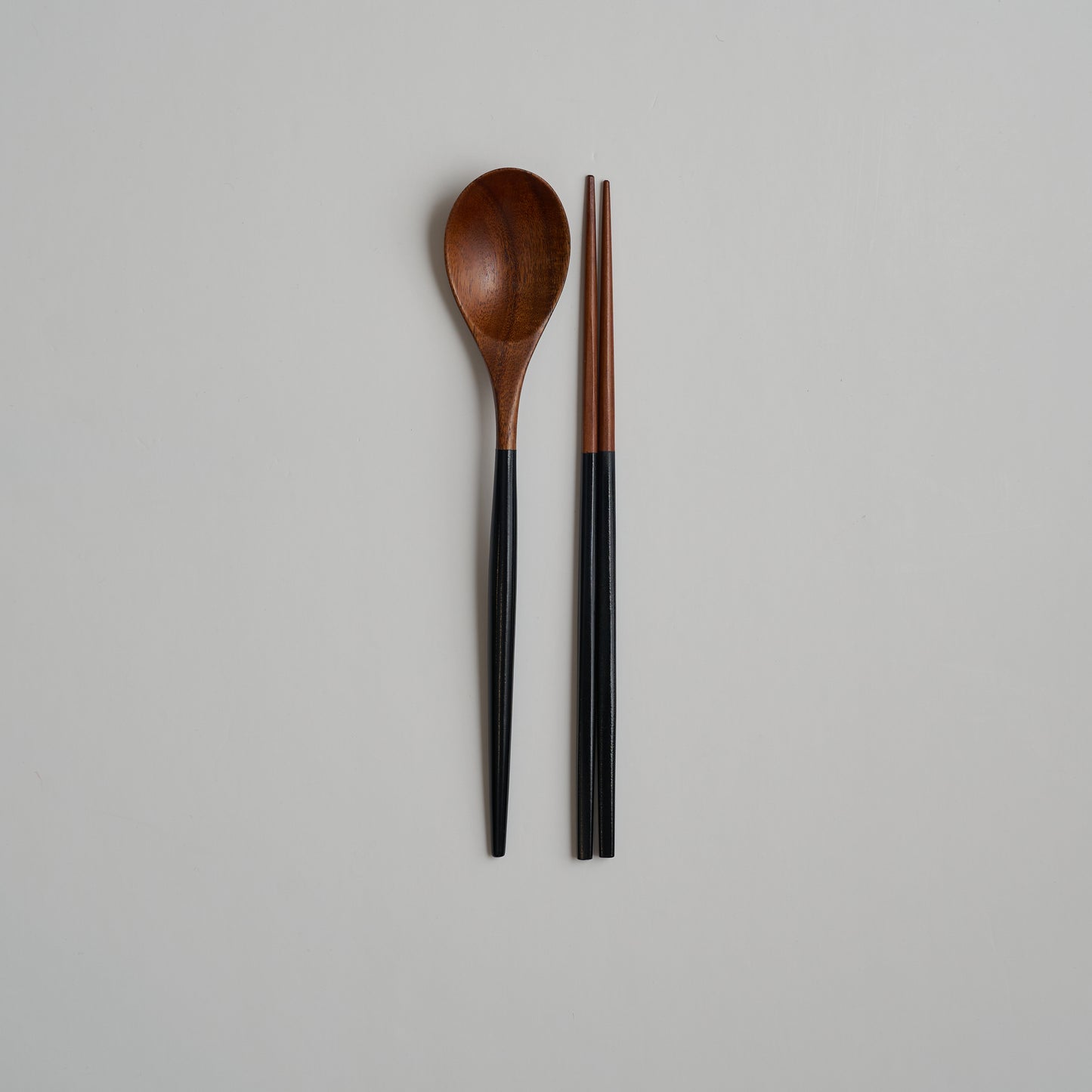 MACARON WOODEN SPOON AND CHOPSTICK SET